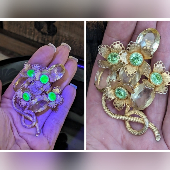 Vintage Jewelry - 1930's Vaseline Uranium Glass, Czech Glass Filigree Brooch